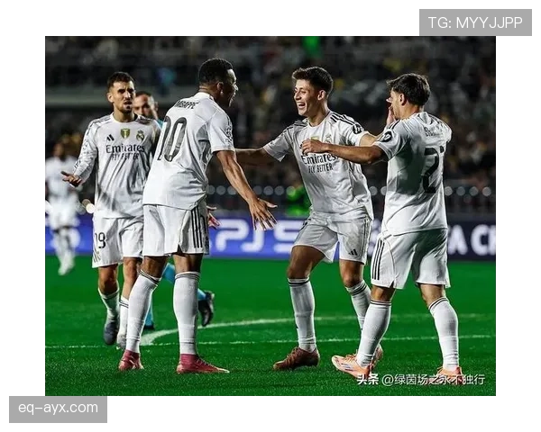 皇马防守稳定性下降影响争冠形势,球队近期表现受到质疑 皇马防守稳定性下降影响争冠形势,球队近期表现受到质疑