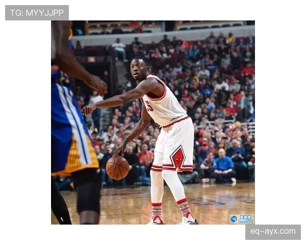 韦德挡拆助攻提升50％效率，带动球队关键时刻反超