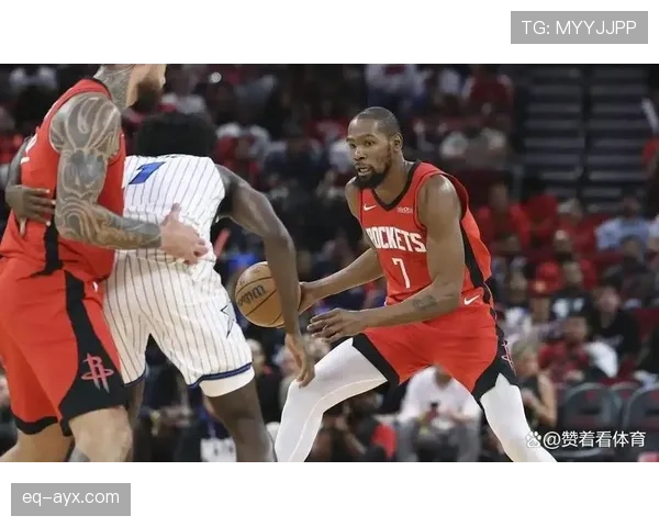 布克挡拆单打制造错位效率超杜兰特